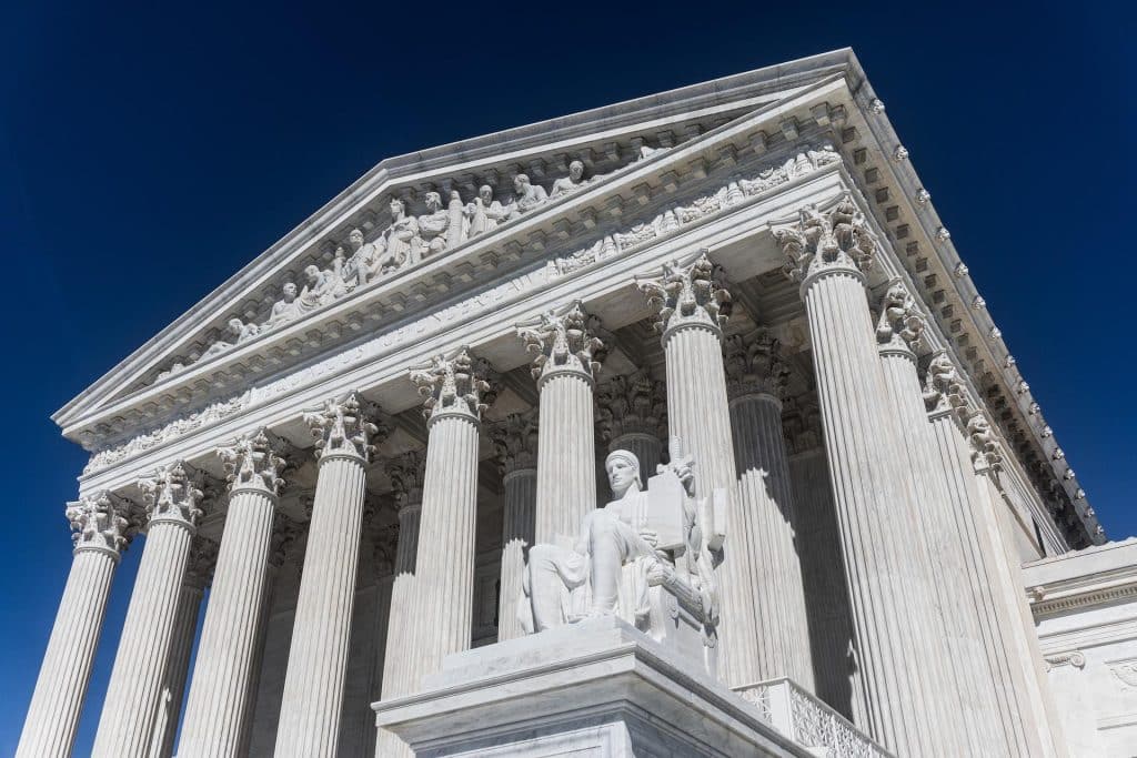 Photo of the U.S. Supreme Court building